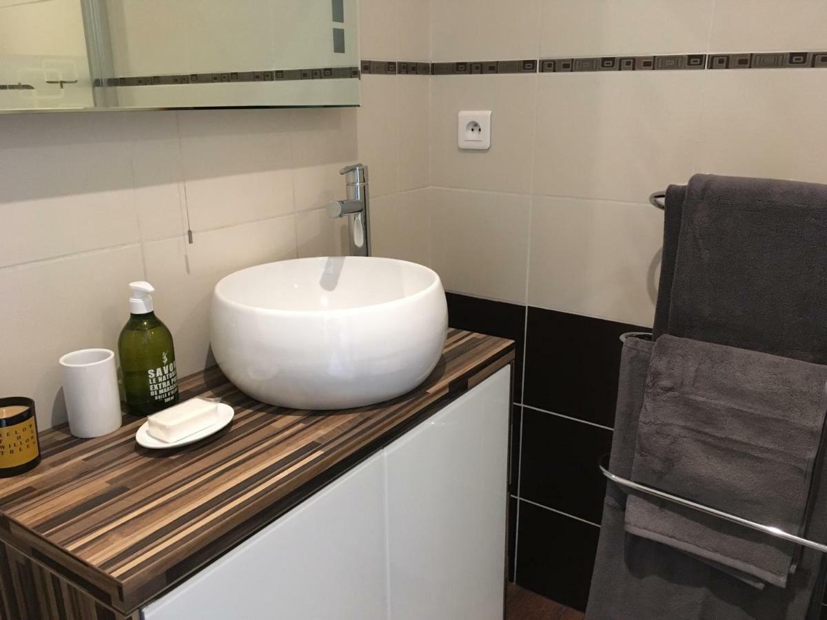 Cosy One-Bedroom Apartment -Stayinantibes- Le Cosy Kültér fotó